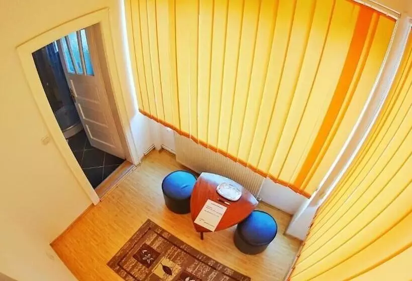 ペンション Anda Residence