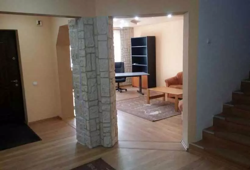 ペンション Anda Residence