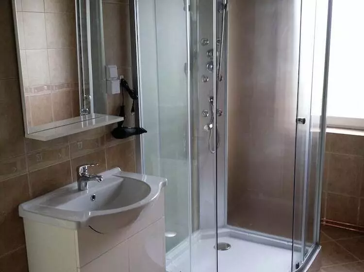 ペンション Anda Residence