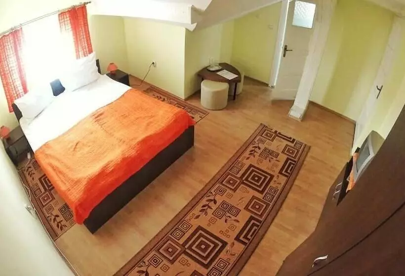 ペンション Anda Residence