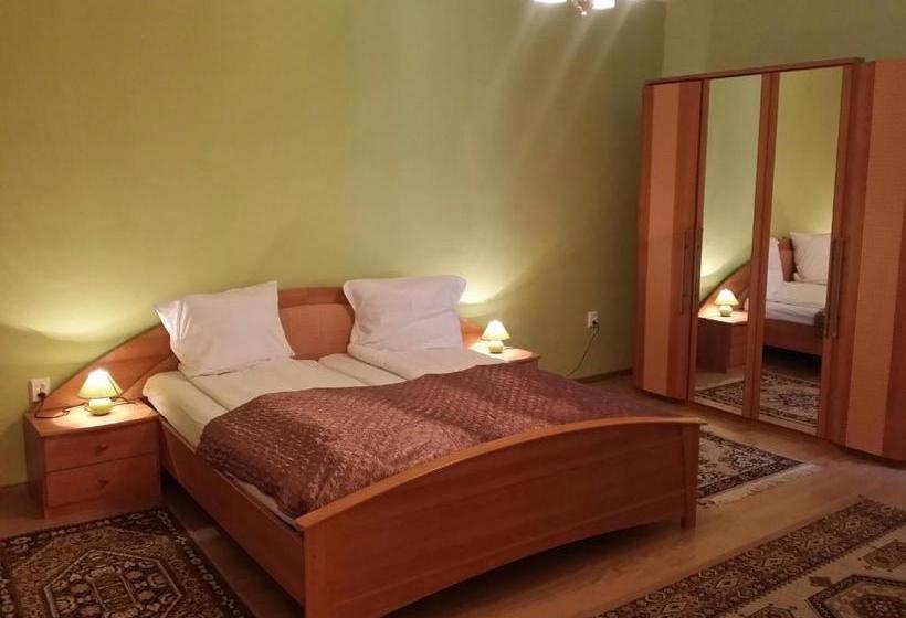 پانسیون Anda Residence