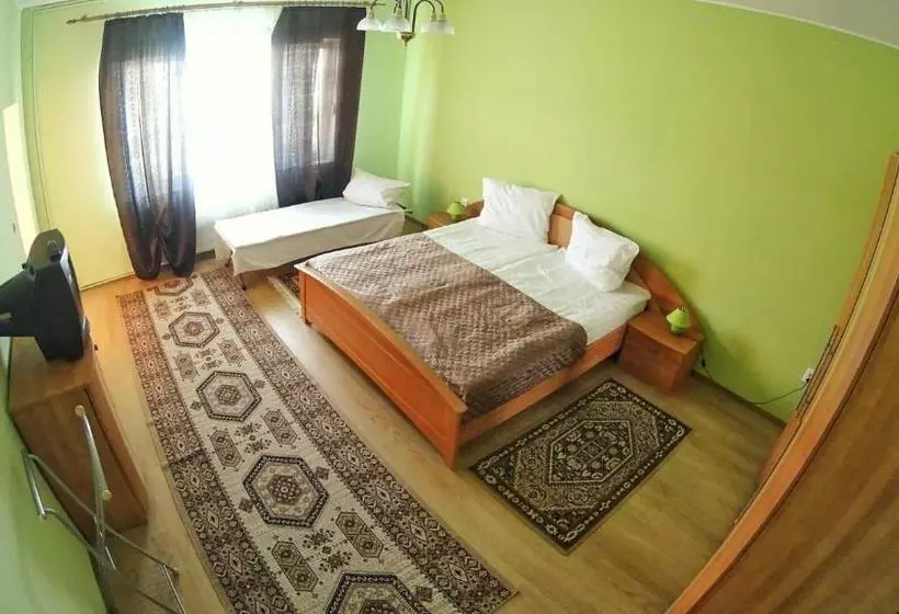 ペンション Anda Residence