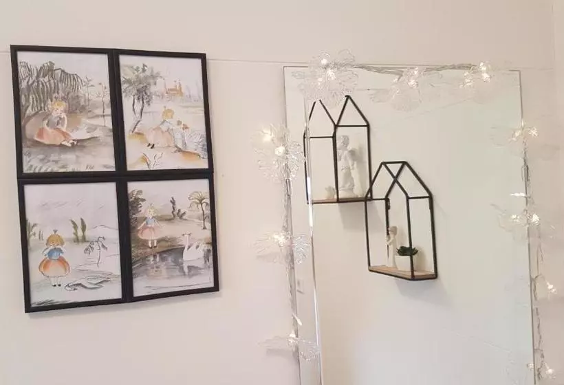 پانسیون Guesthouse Galleri Vík