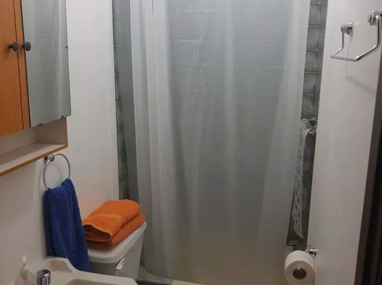 ペンション Hostal Klein
