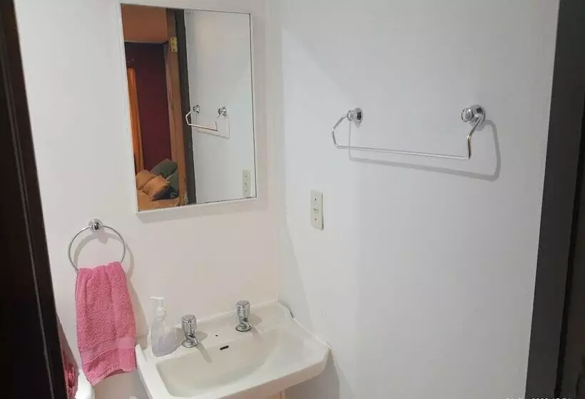 ペンション Hostal Klein