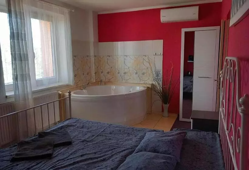 Majatalo Penzion Vulture Ostrava