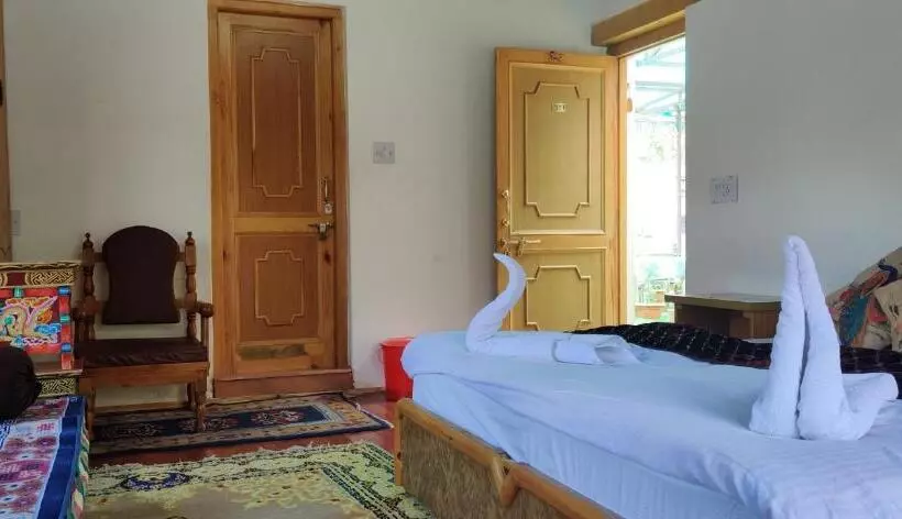 پانسیون Youthok Guest House