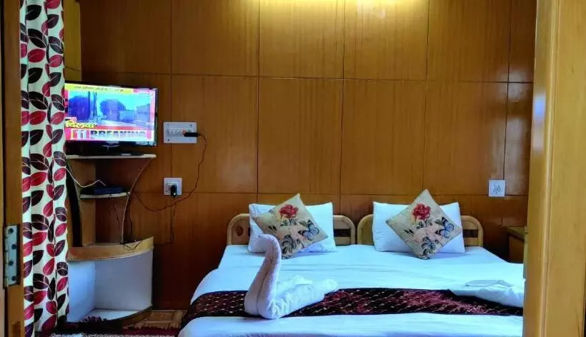 پانسیون Youthok Guest House