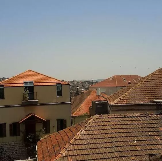 Majatalo Daher Guest House Nazareth   Hostel