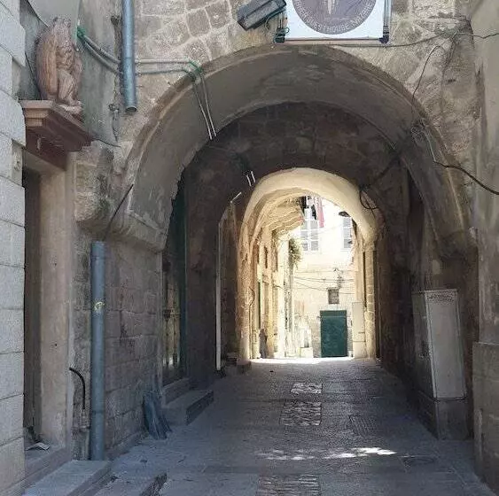 Majatalo Daher Guest House Nazareth   Hostel