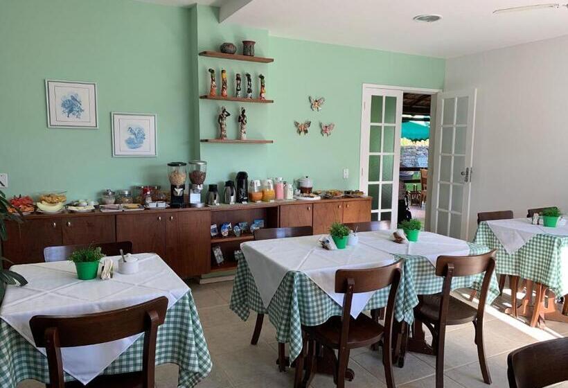 ペンション Pousada Anambé