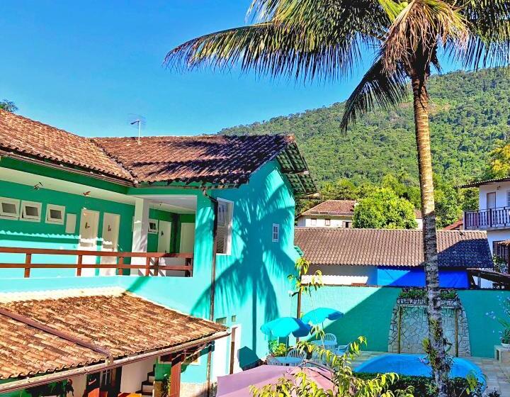 ペンション Pousada Anambé