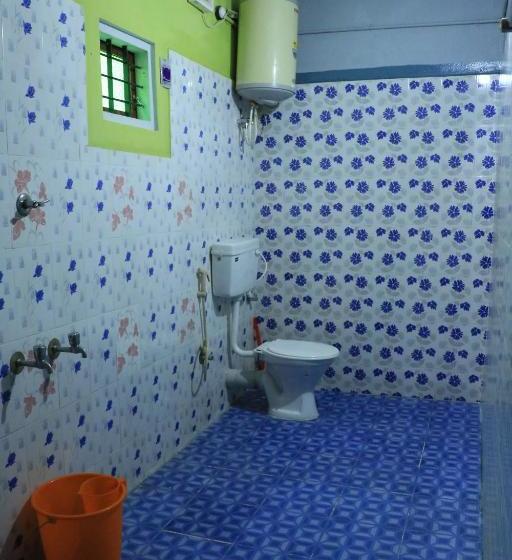 ユースホステル Periyar Green Bed & Breakfast