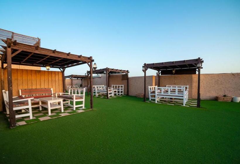 Golden Garden Al Corniche