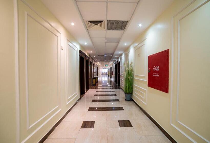 Golden Garden Al Corniche