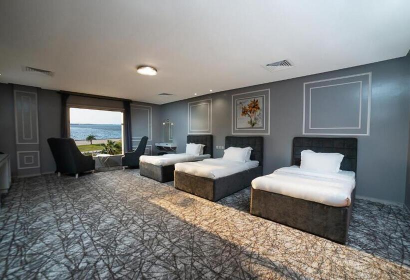 Golden Garden Al Corniche