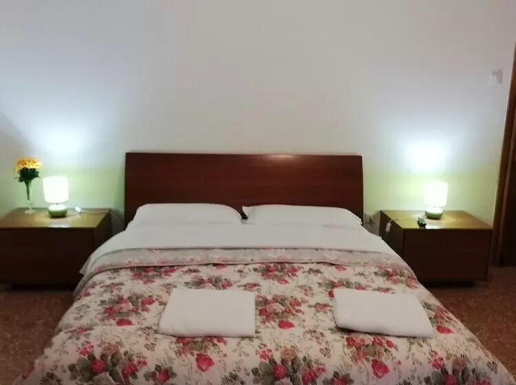 Hotelli Venice Best Vacation