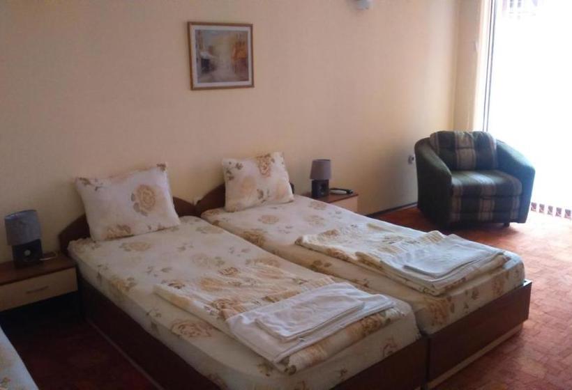 پانسیون Guest House Pri Valyo