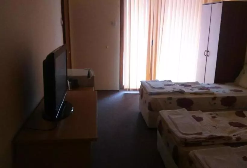 پانسیون Guest House Pri Valyo