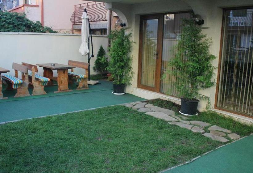 پانسیون Guest House Pri Valyo