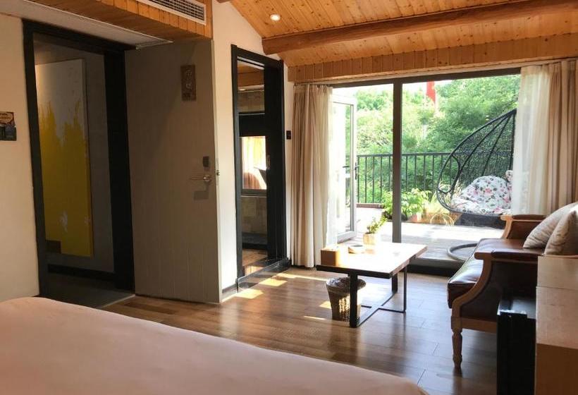 Pansiyon Xihu Congcongnanian Boutique Inn