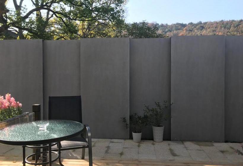 Pansiyon Xihu Congcongnanian Boutique Inn