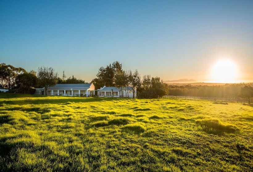 فندق Marshden Estate