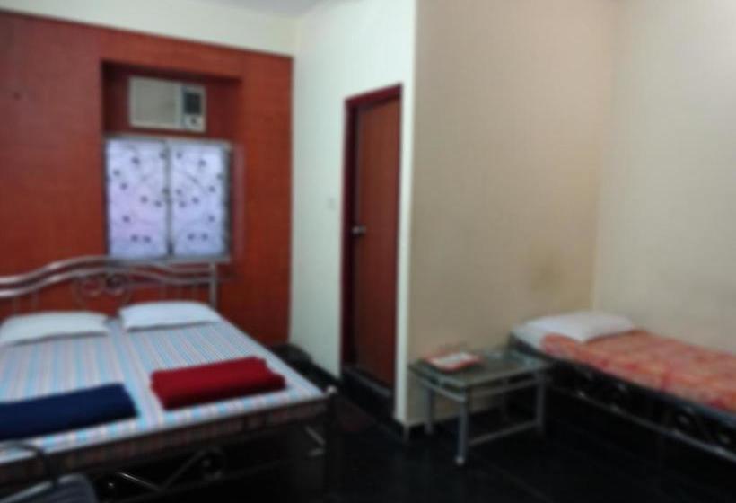 ペンション Central Guest House