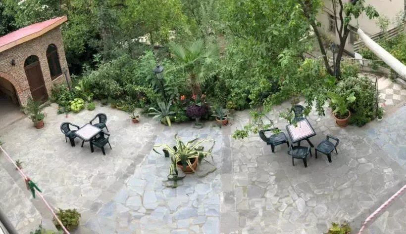 پانسیون Guest House Evdoshvili St N5