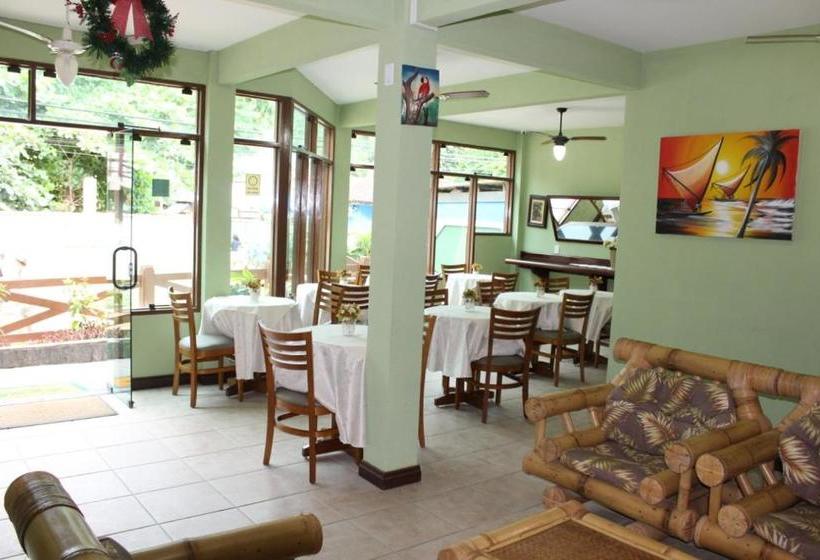 پانسیون Pousada Leão Do Mar