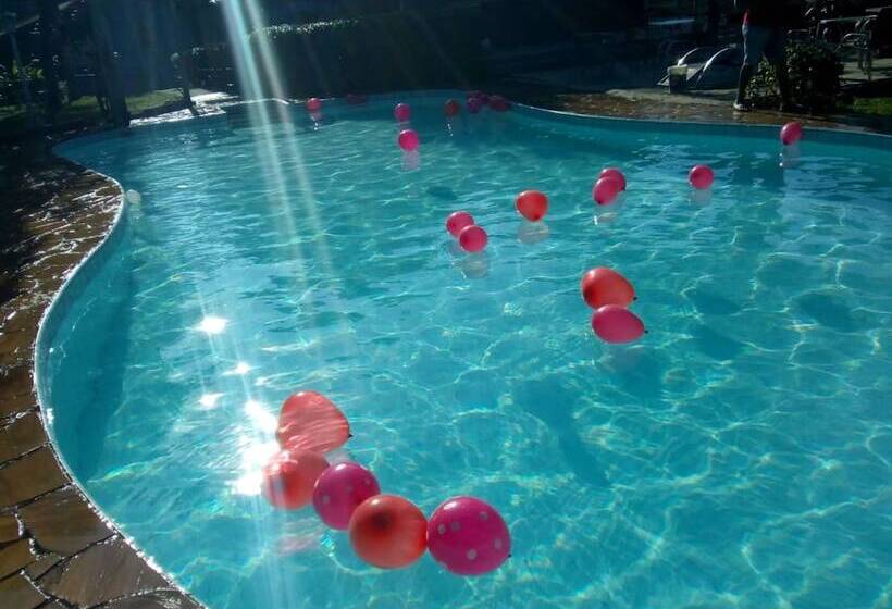 פנסיון Pousada Recanto Dos Cisnes