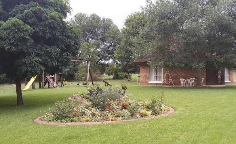 Pension The Willow Tree Guesthouse