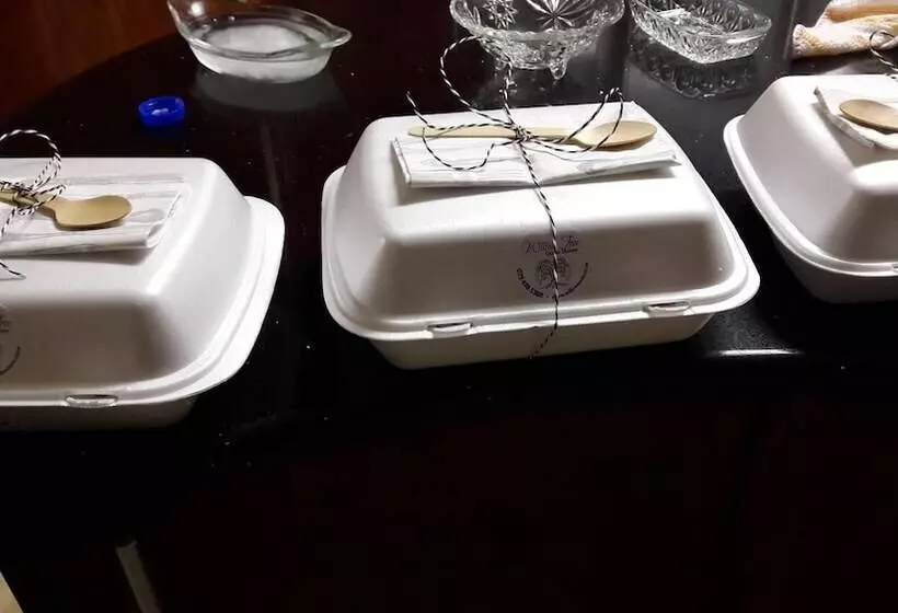 Majatalo The Willow Tree Guesthouse