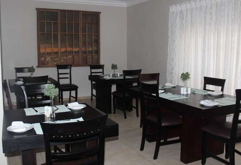 Pension The Willow Tree Guesthouse