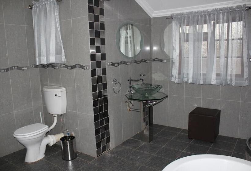 Pension The Willow Tree Guesthouse