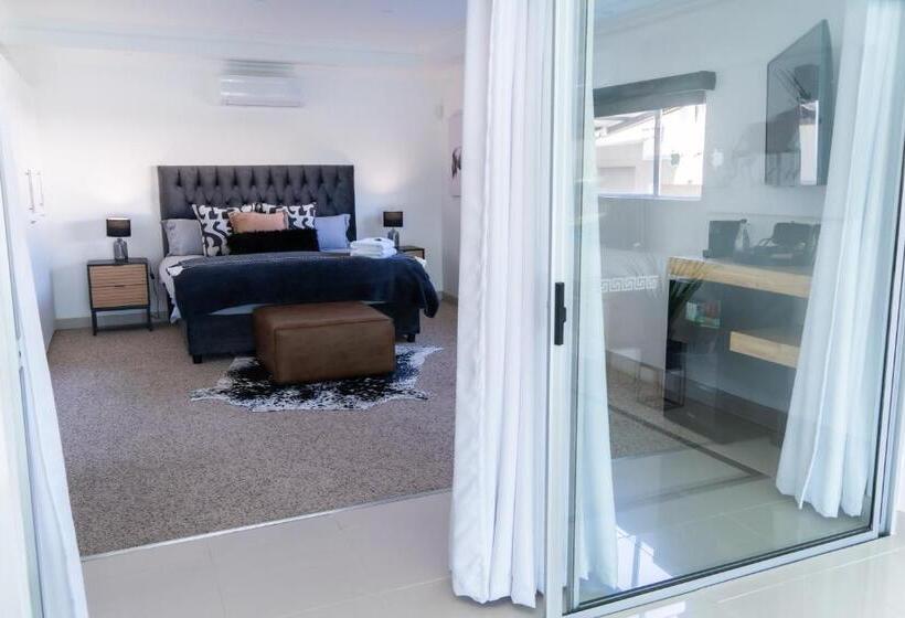 Пансион Waterfront Boutique Hotel Vanderkloof