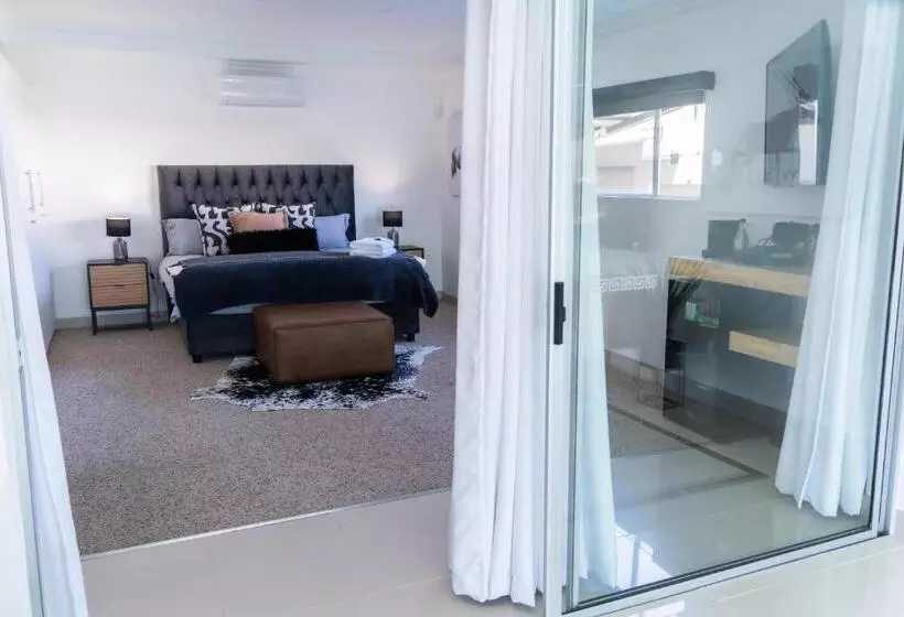 Majatalo Waterfront Boutique Hotel Vanderkloof