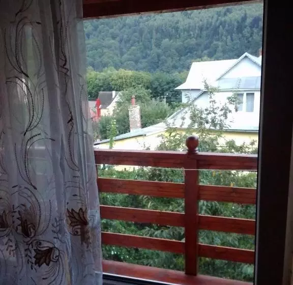 Retkeilymaja U Karoliny