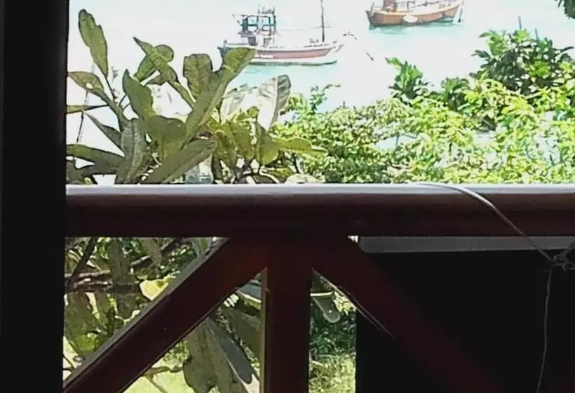 پانسیون Baywatch & Jayaweera House