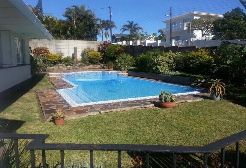 פנסיון Blessed Corner Guest House