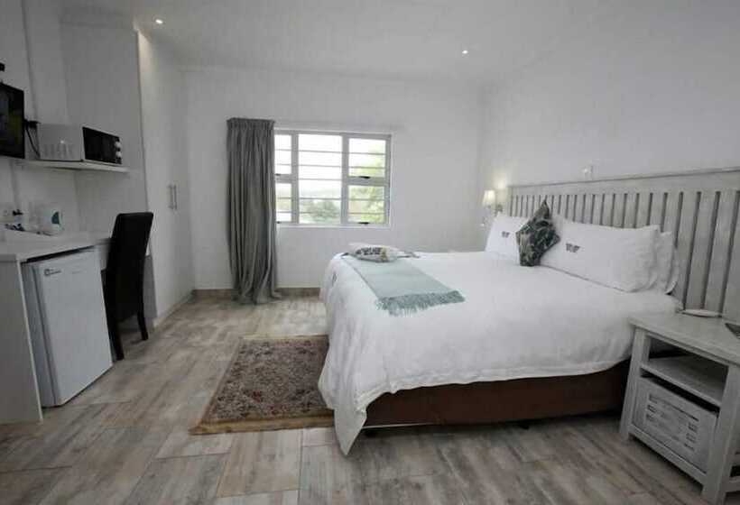 פנסיון Blessed Corner Guest House