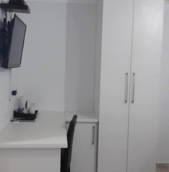 פנסיון Blessed Corner Guest House