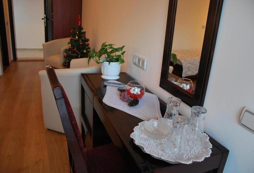 پانسیون Apartmani Vila Jelena Arandjelovac