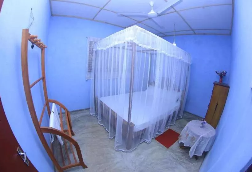 پانسیون Hansi Resort Mirissa