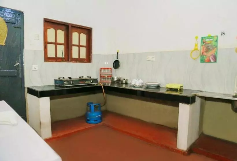 پانسیون Hansi Resort Mirissa