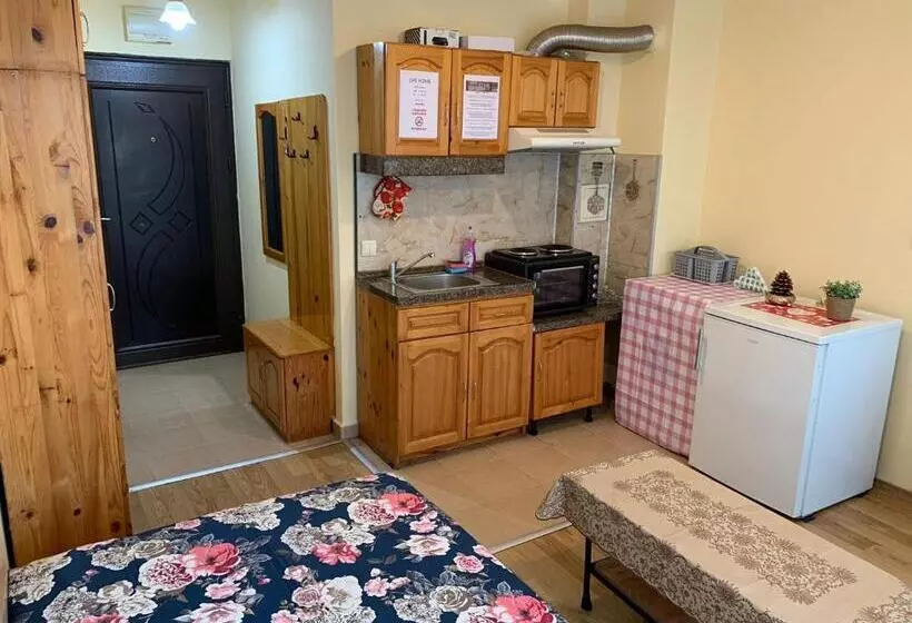 ペンション Like Home Guest Rooms