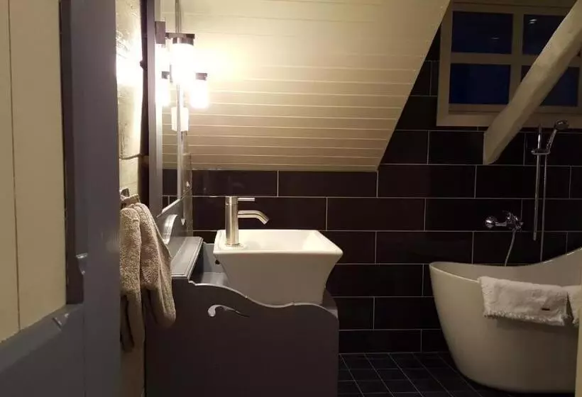 ユースホステル Rødseter Gjestegård