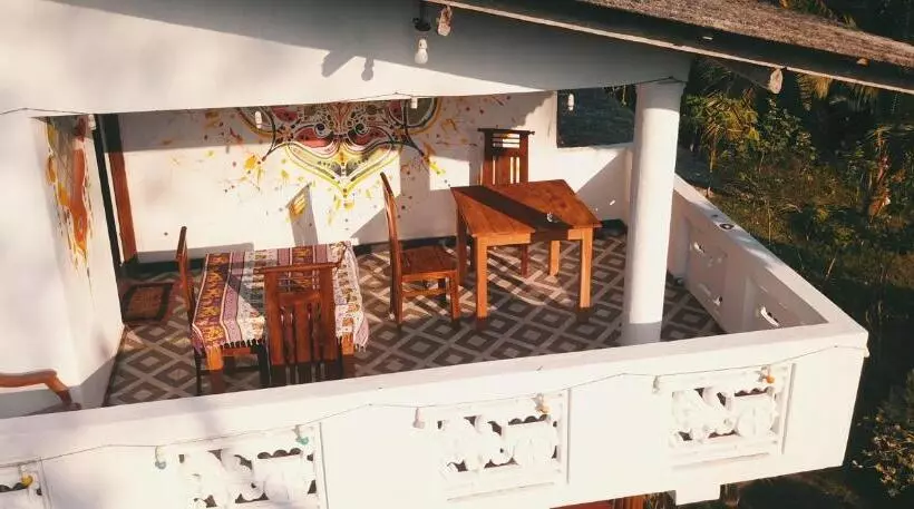 ペンション Romaclan Villa