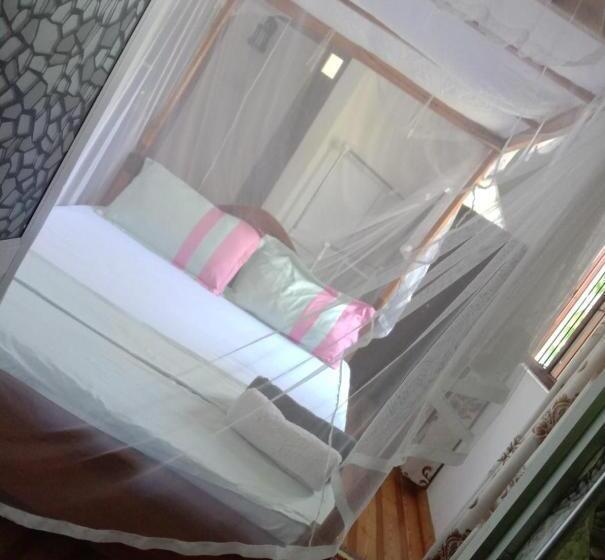 Pensjonat Romaclan Villa