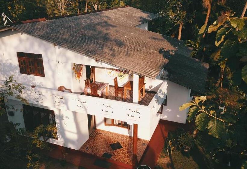 Pensjonat Romaclan Villa